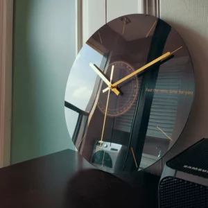 Wanduhr glas wohnzimmer