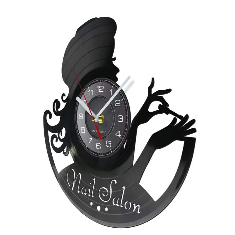 Wanduhr hingucker wohnzimmer